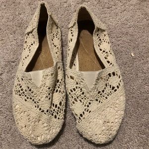 Lace slip on shoes